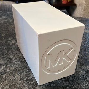 Michael Kors (MK) Pedestal Display Fixture Rectangle Block White 9” x 6” x 4.5”